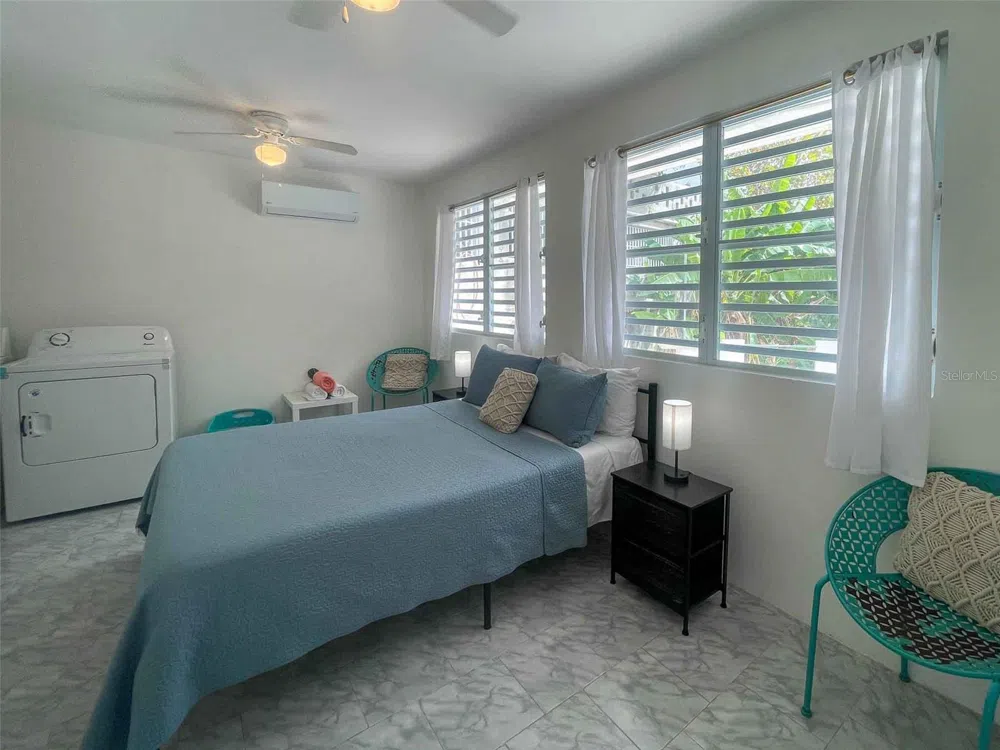 376 CALLE GIRASOL Vieques, PR 00765