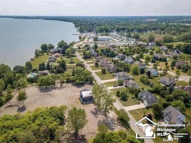 Noel Street Frenchtown Township, MI 48166