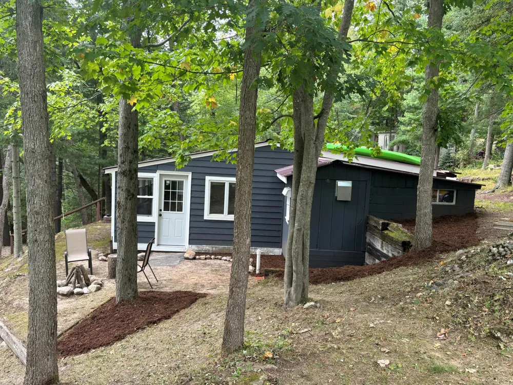 1112 Lake Drive Harrison, MI 48625