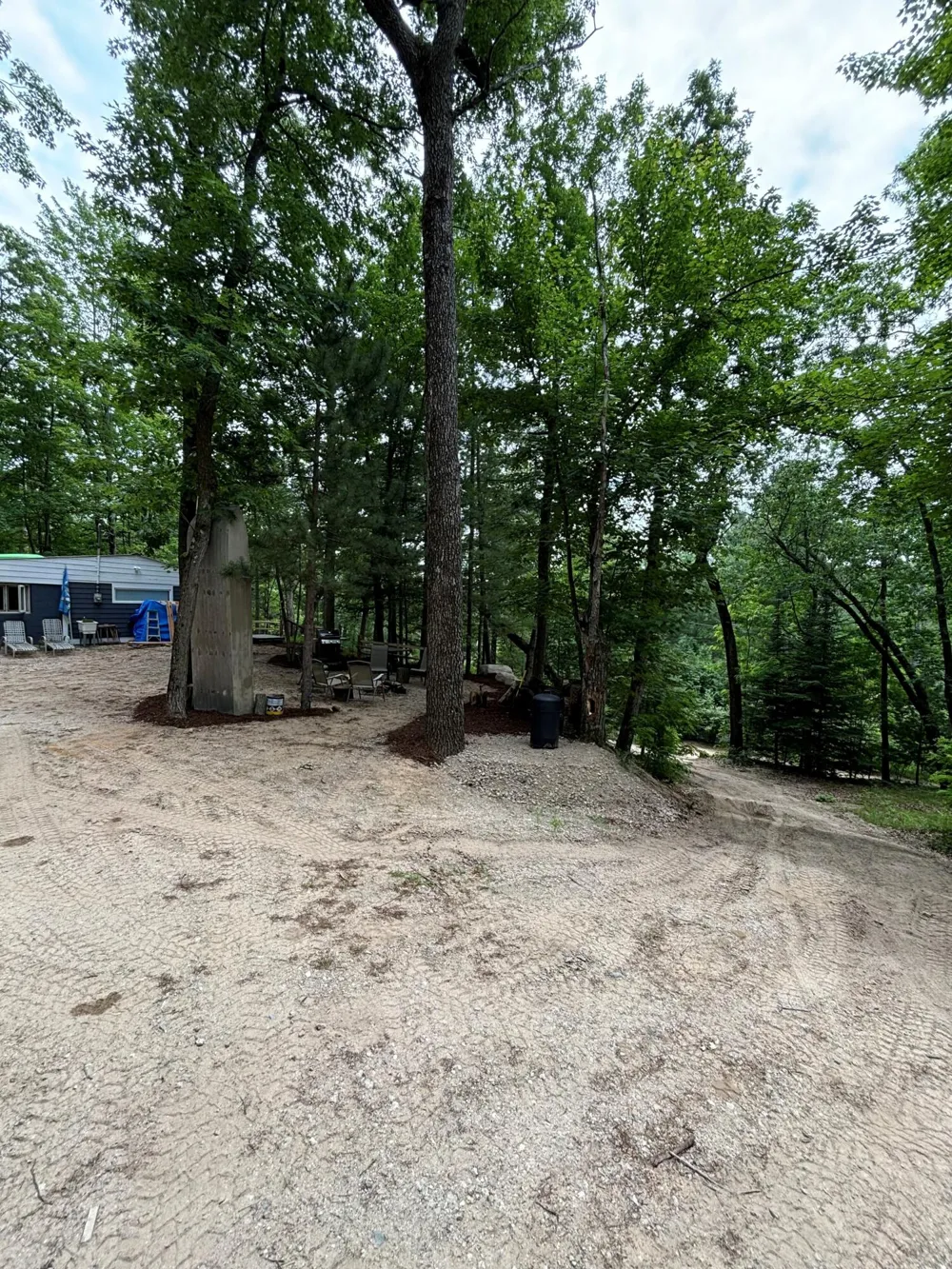 1112 Lake Drive Harrison, MI 48625