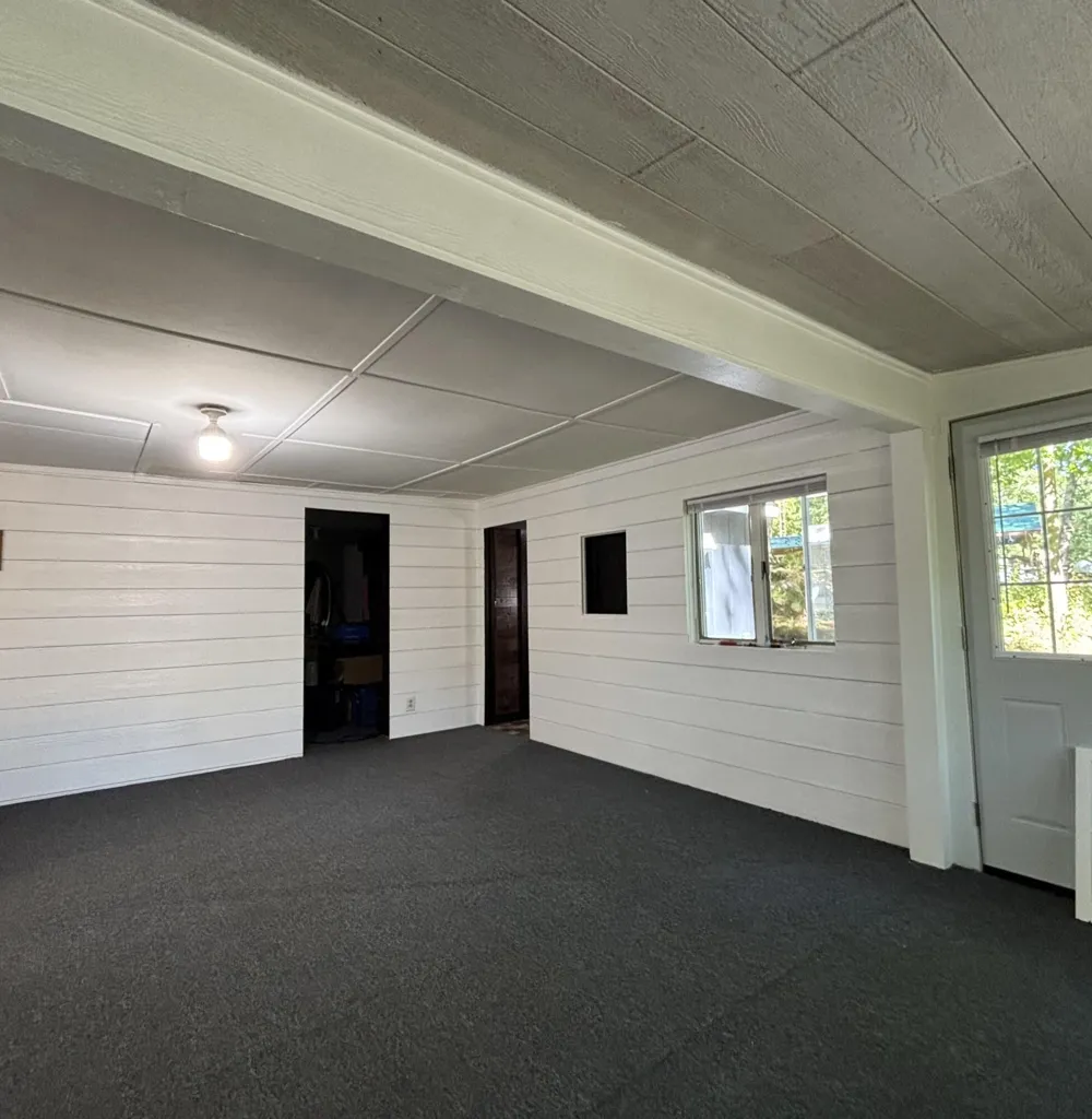1112 Lake Drive Harrison, MI 48625