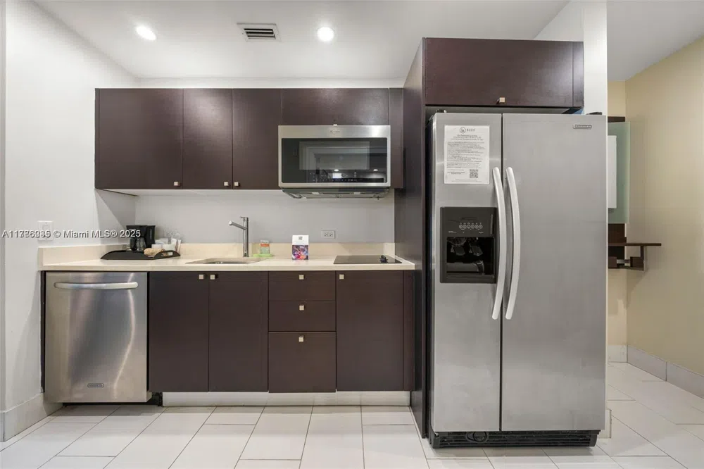 5300 NW 87th Ave #115 Doral, FL 33178