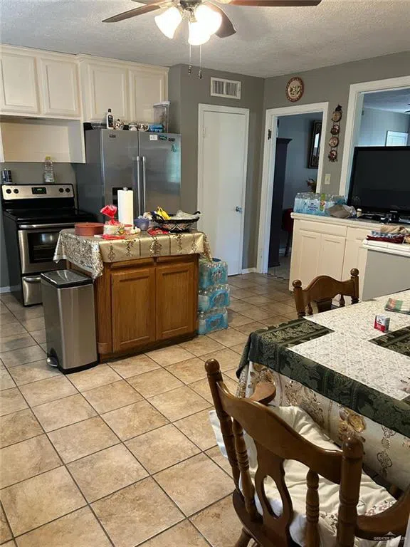 805 W Bennett Street Falfurrias, TX 78355