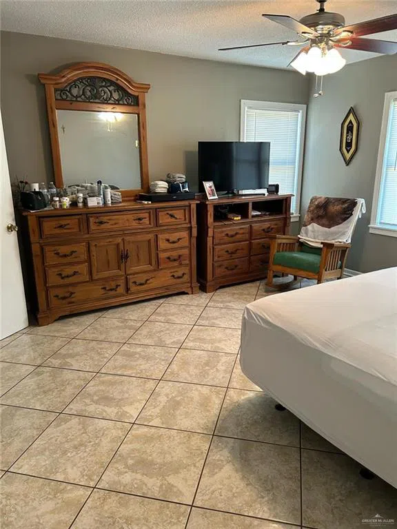 805 W Bennett Street Falfurrias, TX 78355