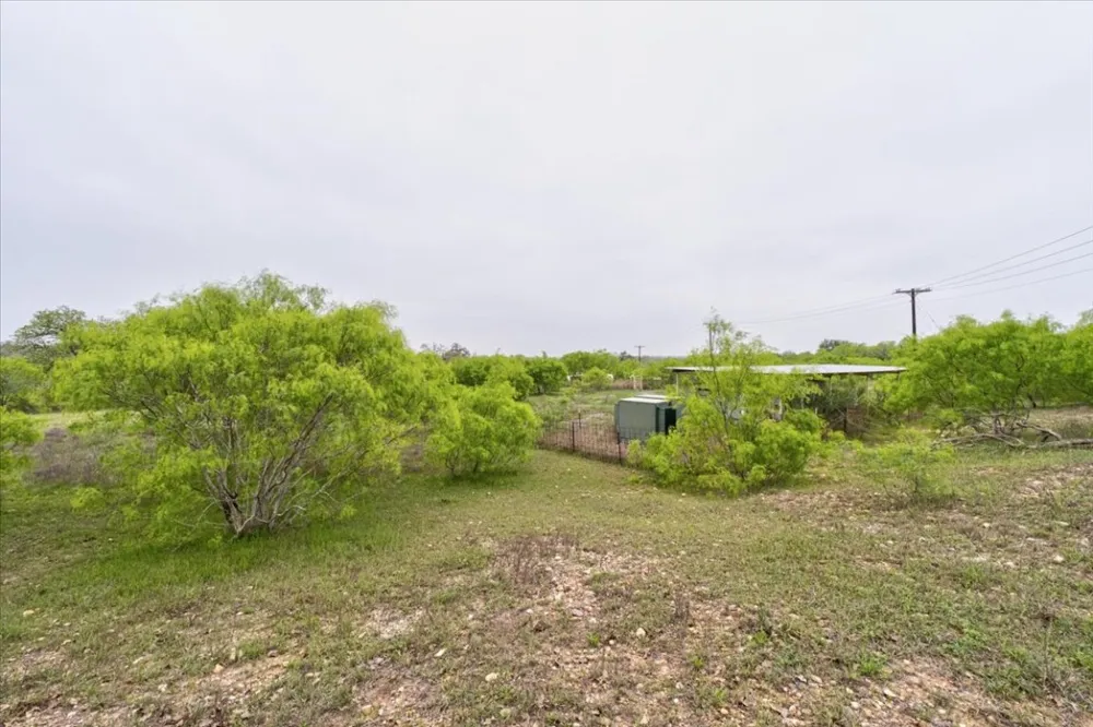 350 Mineral Springs Road Lockhart, TX 78644