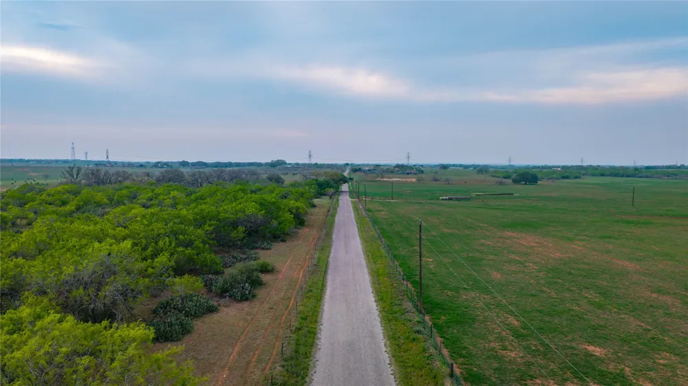 County Road 404 Floresville, TX 78114