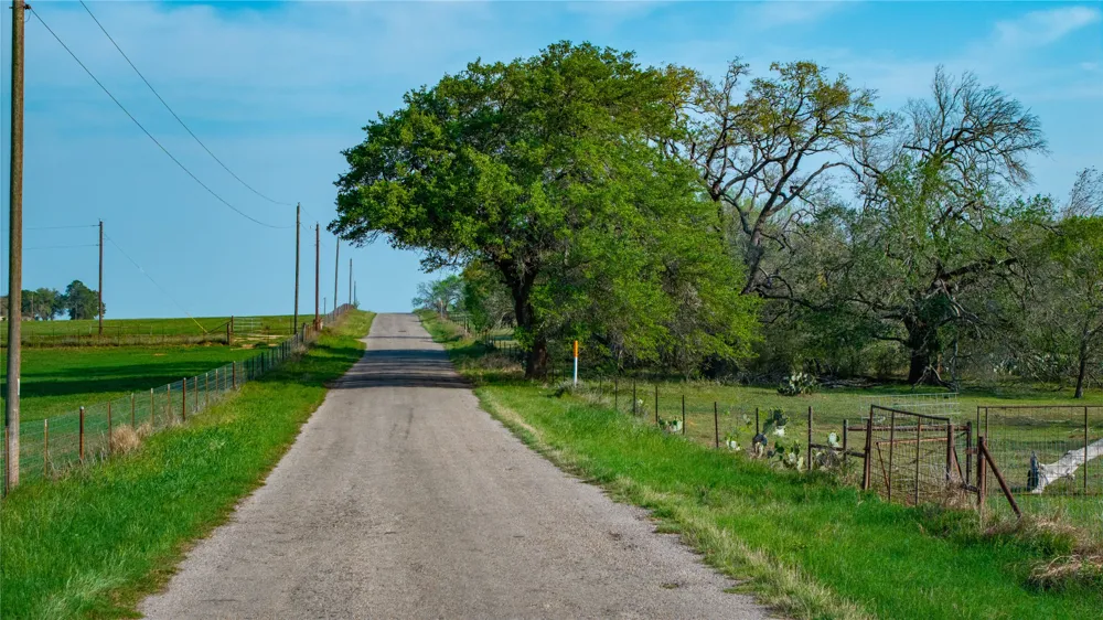 County Road 404 Floresville, TX 78114