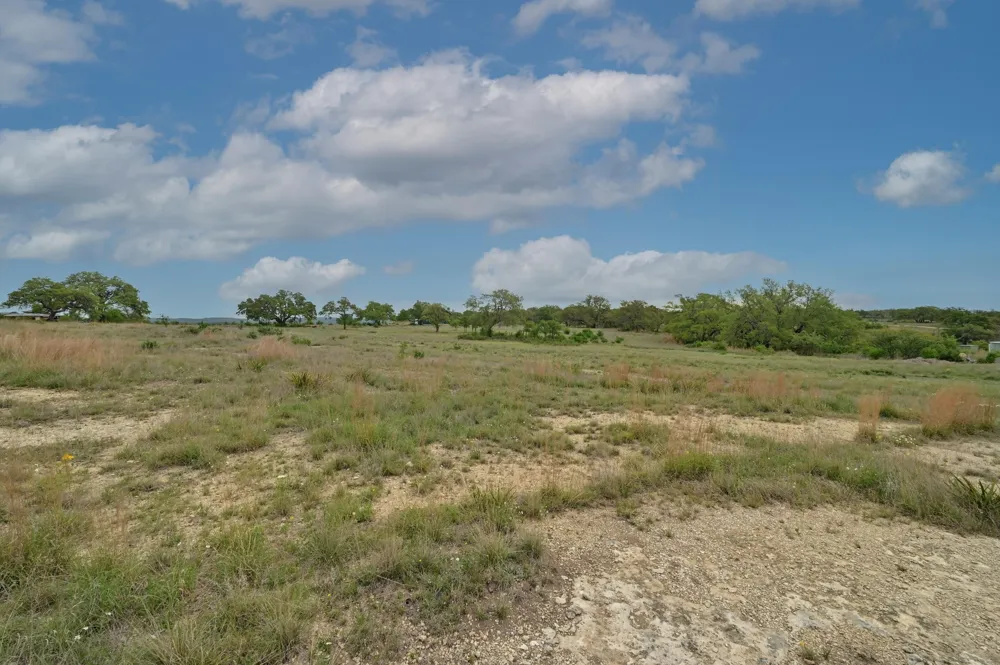 195 Cypress View Drive Johnson City, TX 78636