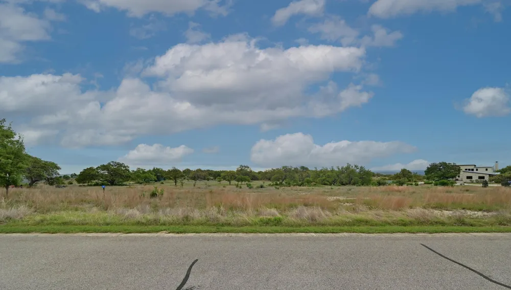 195 Cypress View Drive Johnson City, TX 78636