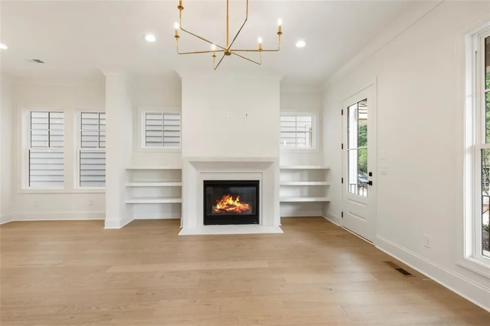 135 Alcovy Terrace Alpharetta, GA 30009