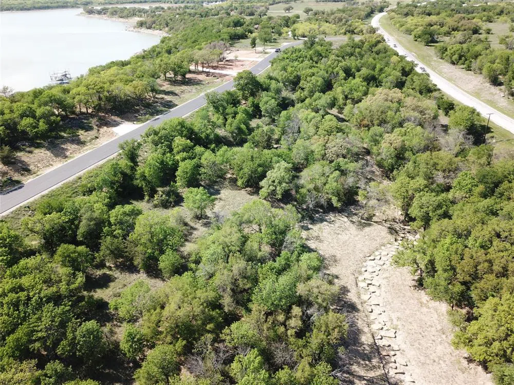 149 Hanna Oak Court Bridgeport, TX 76426
