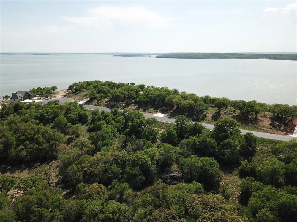 149 Hanna Oak Court Bridgeport, TX 76426