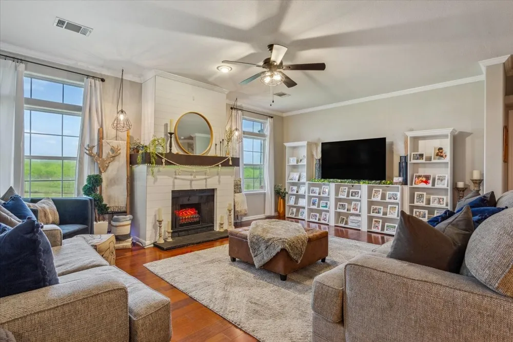 3356 Kattner Road Riesel, TX 76682
