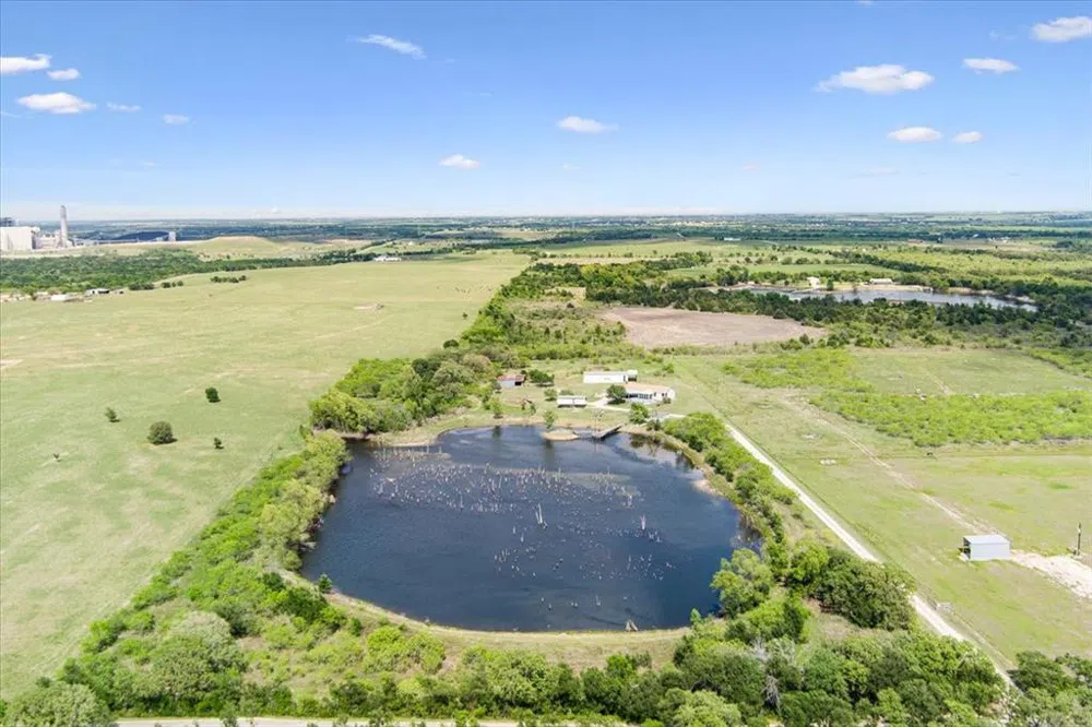 3356 Kattner Road Riesel, TX 76682