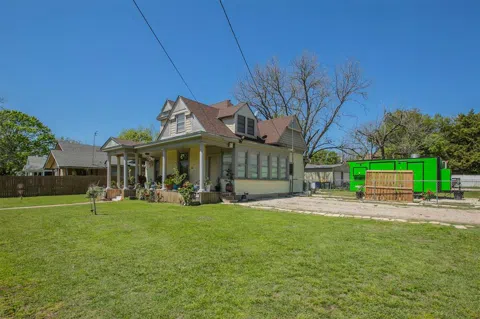 717 Park Drive