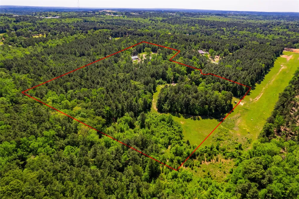 458 Cherokee Cove Drive Jacksonville, TX 75766