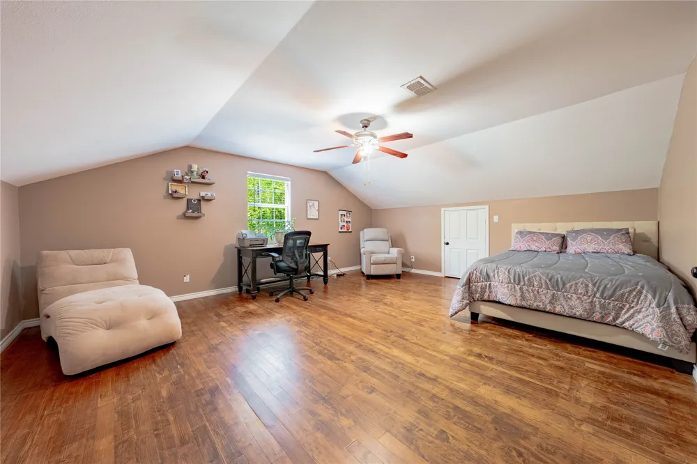 458 Cherokee Cove Drive Jacksonville, TX 75766