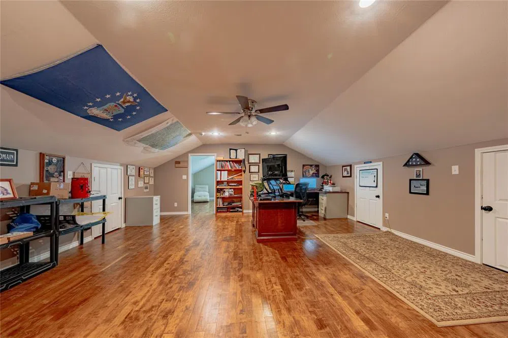 458 Cherokee Cove Drive Jacksonville, TX 75766