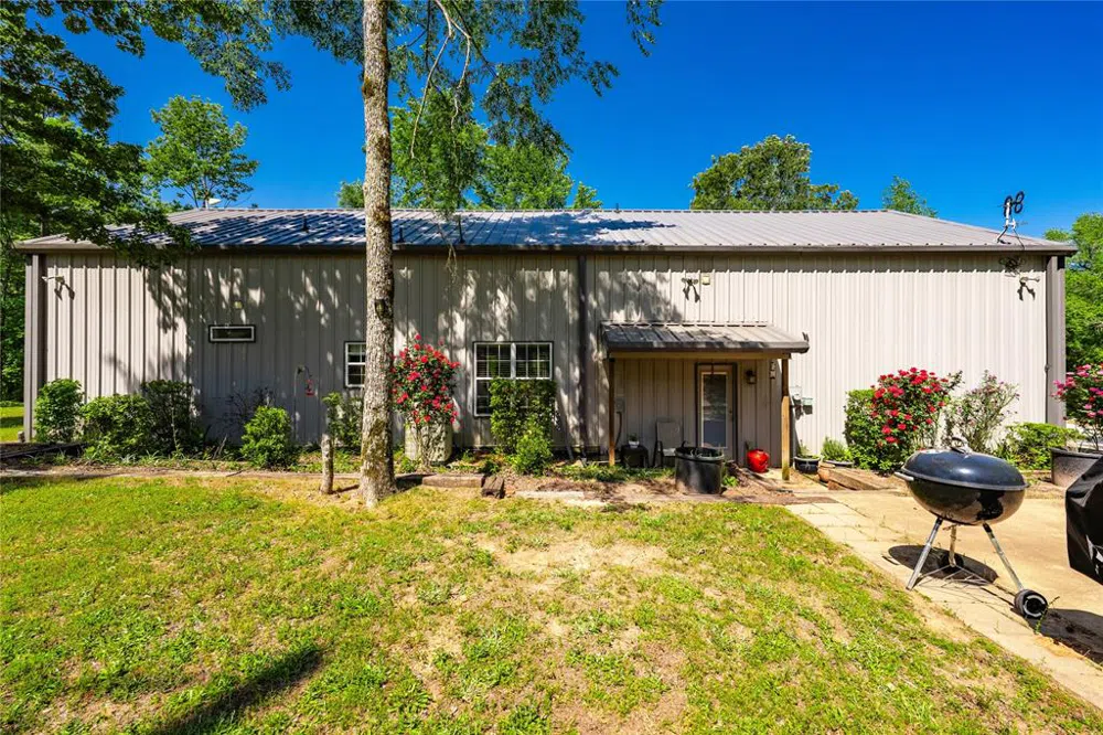458 Cherokee Cove Drive Jacksonville, TX 75766