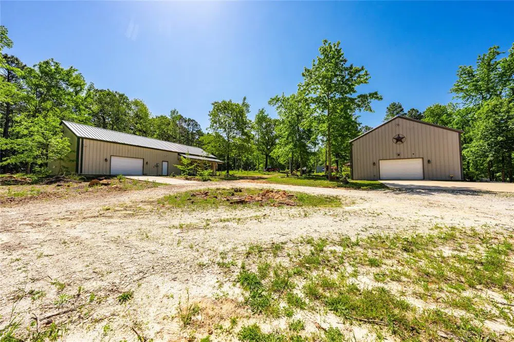 458 Cherokee Cove Drive Jacksonville, TX 75766