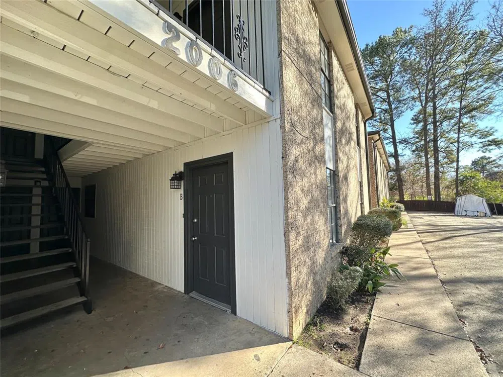 2006 Jane Street #B Longview, TX 75601