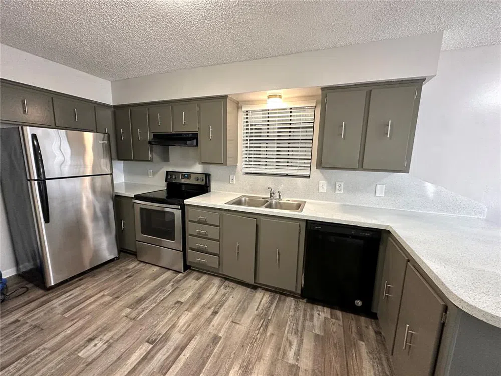 2006 Jane Street #F Longview, TX 75601
