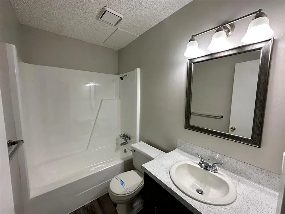 2006 Jane Street #F Longview, TX 75601