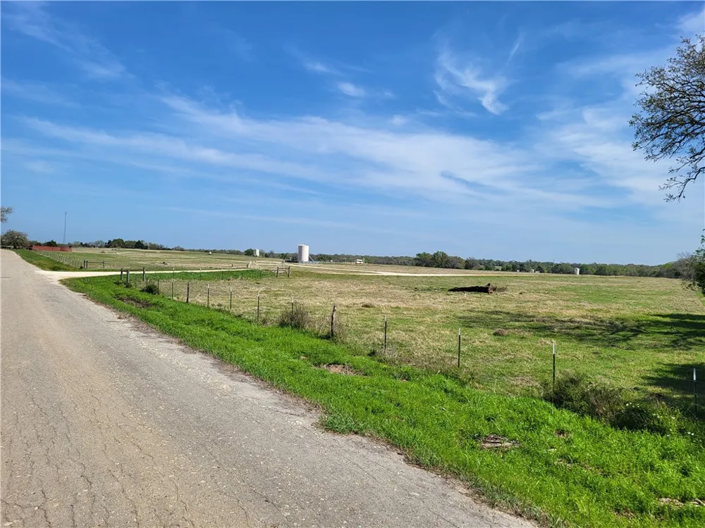 93 LCR 862 Donie, TX 75838