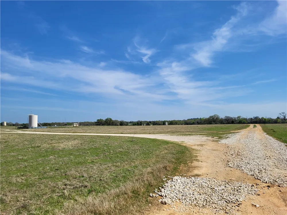 93 LCR 862 Donie, TX 75838