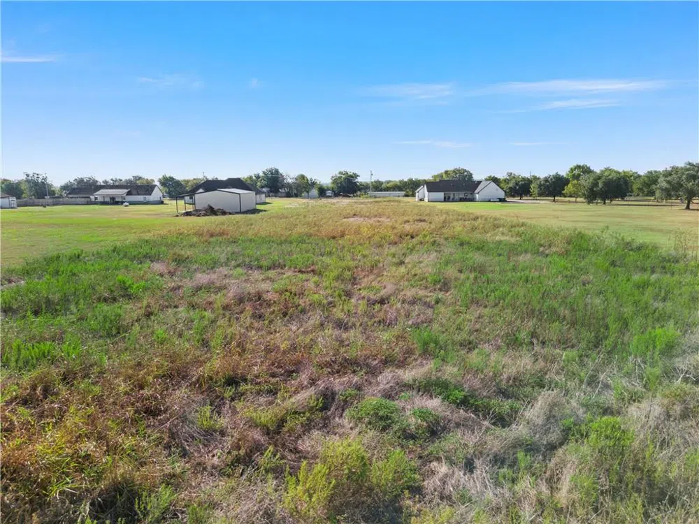 1909 Jackson Lane China Spring, TX 76633
