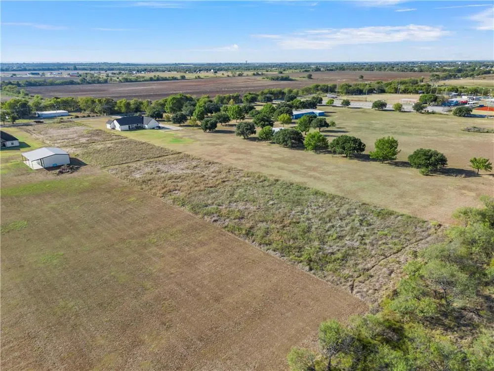 1909 Jackson Lane China Spring, TX 76633