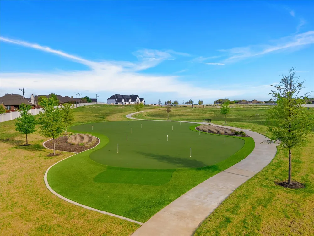 21 Pinehurst Drive Woodway, TX 76712