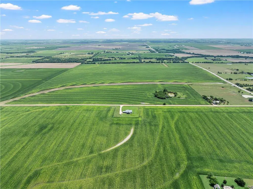 Cottonwood Road West, TX 76691
