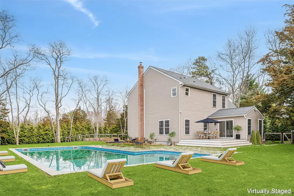 4056 Noyac Road Sag Harbor, NY 11963