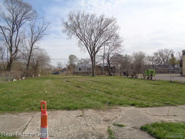 5574 TALBOT STREET Hamtramck City, MI 48212