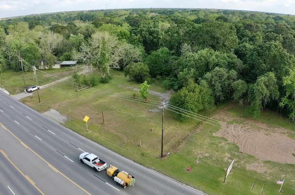 W Tx -6 Alvin, TX 77511