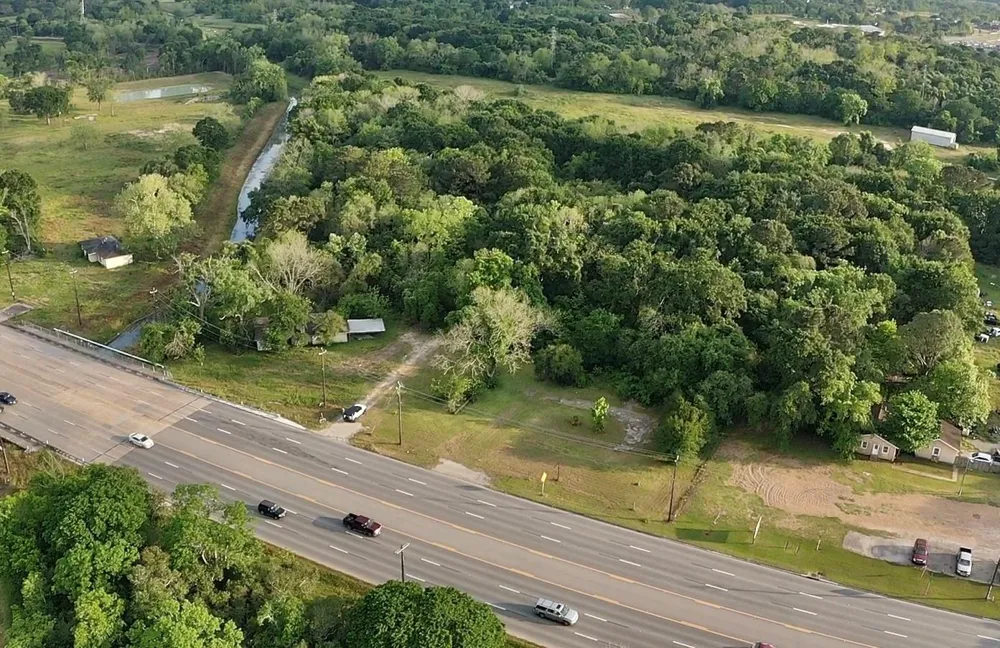W Tx -6 Alvin, TX 77511