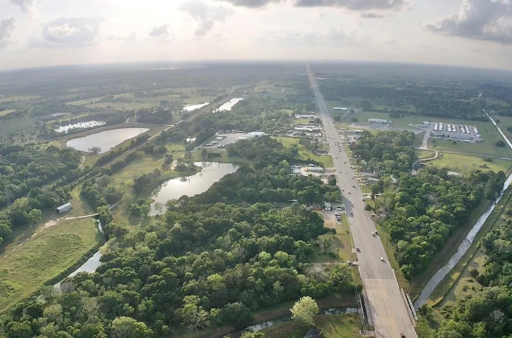 W Tx -6 Alvin, TX 77511