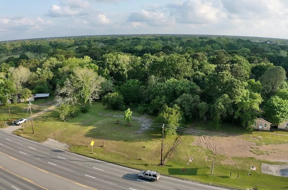 W Tx -6 Alvin, TX 77511