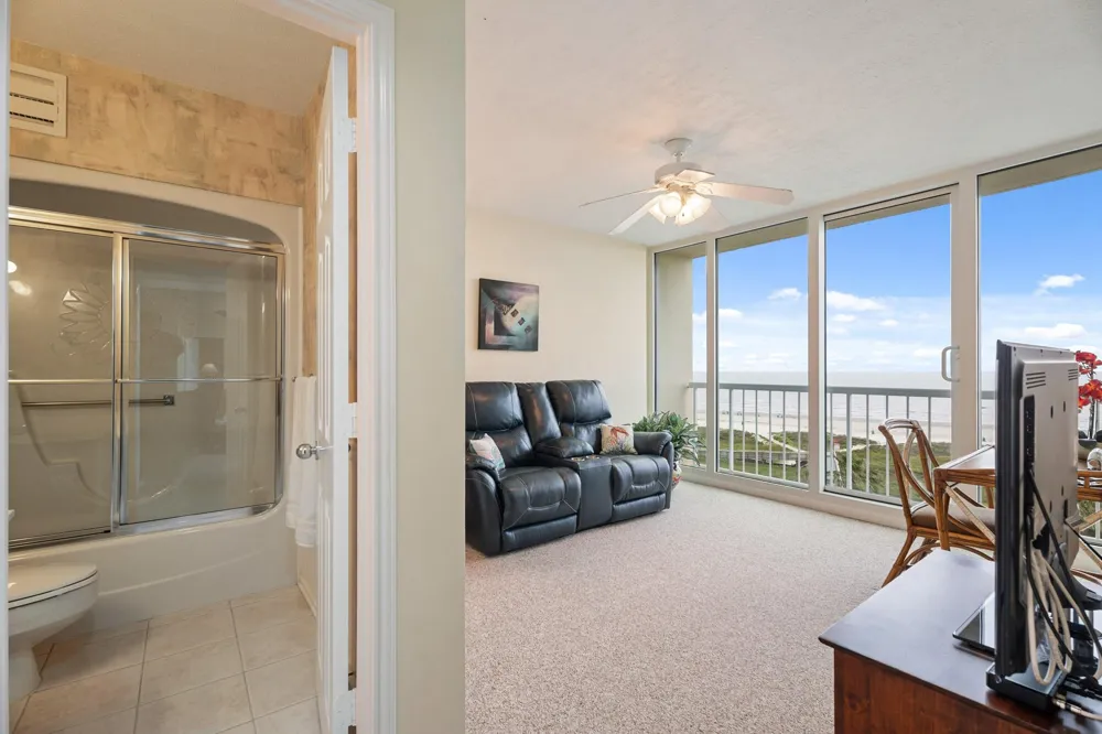 1401 E Beach Drive #511/512 Galveston, TX 77550