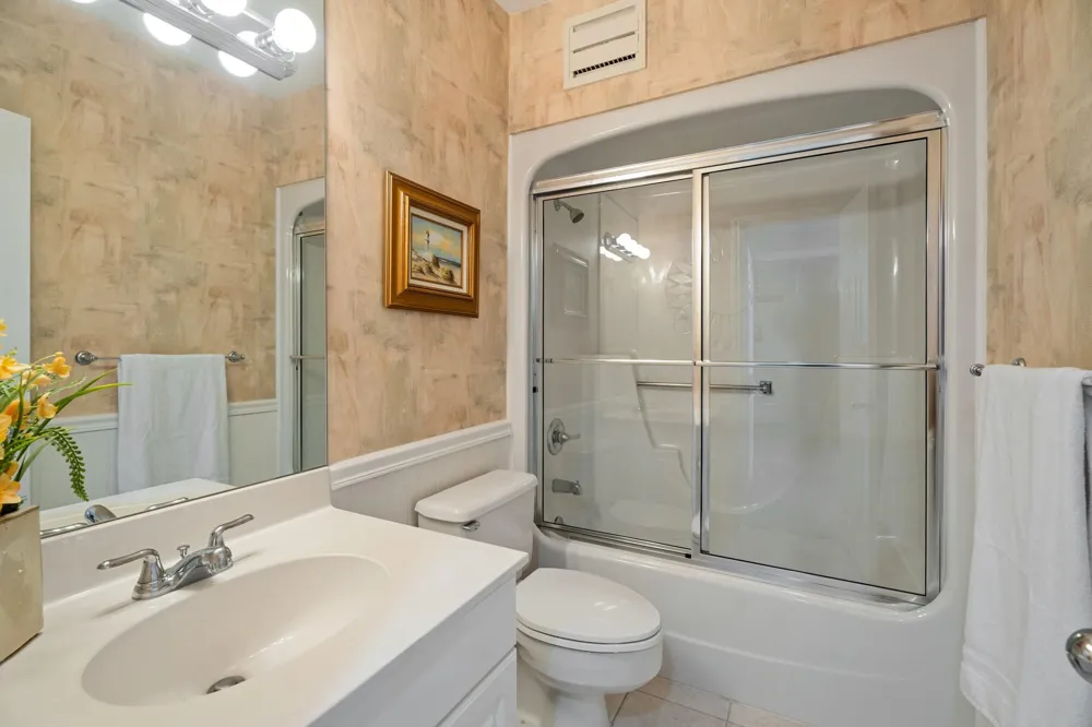 1401 E Beach Drive #511/512 Galveston, TX 77550