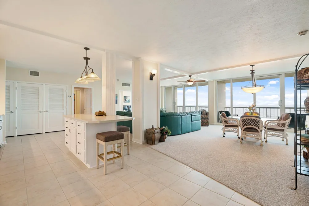 1401 E Beach Drive #511/512 Galveston, TX 77550