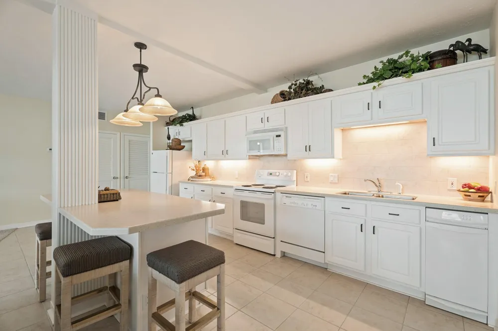 1401 E Beach Drive #511/512 Galveston, TX 77550