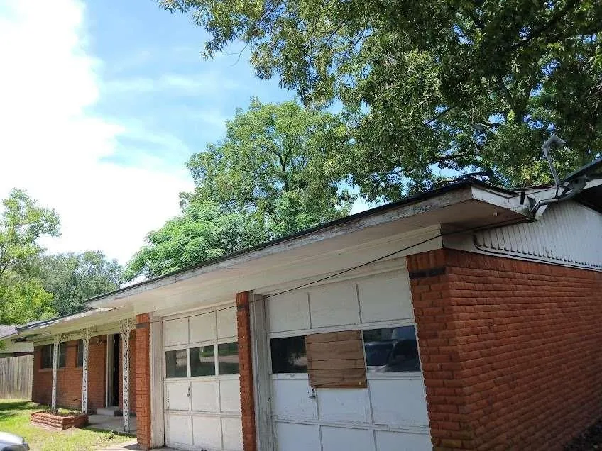1716 S Robison Road Texarkana, TX 75501