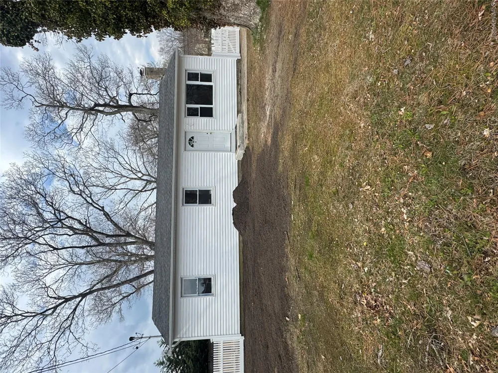 1 Pine Road Middle Island, NY 11953