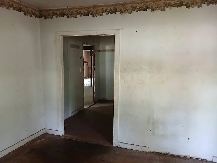 332 Houston Street Maud, TX 75567