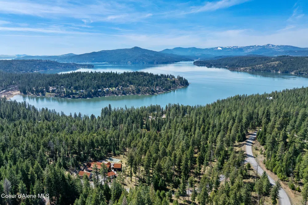 6339 S CORMORANT COURT Harrison, ID 83833