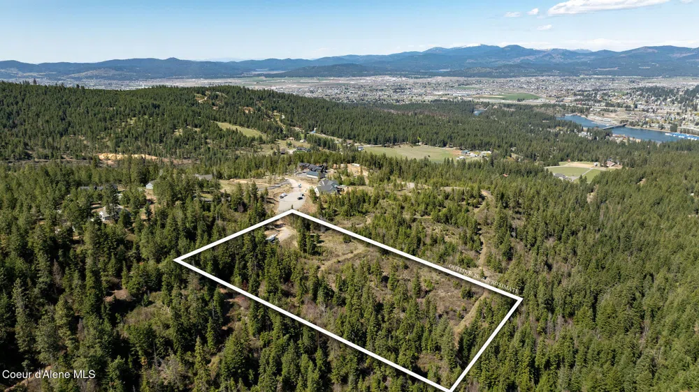 11817 W Garrett Court Post Falls, ID 83854