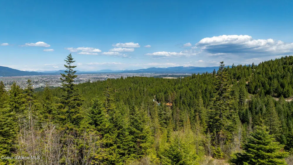 11817 W Garrett Court Post Falls, ID 83854