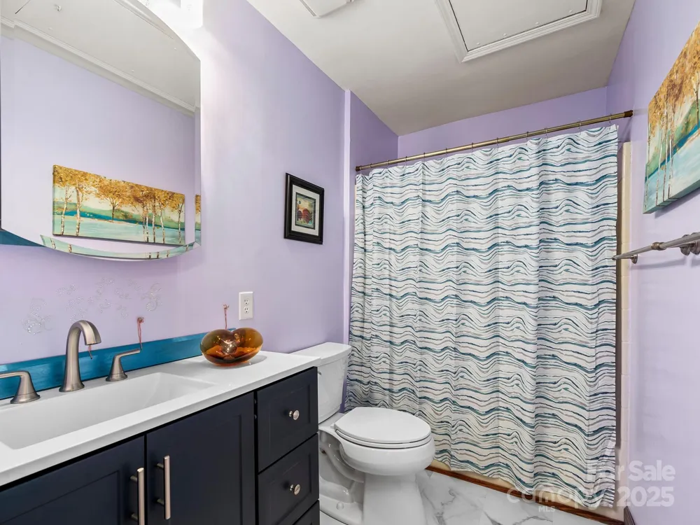 70 Fox Run Hot Springs, NC 28743